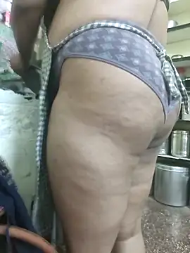 dhanshri143 online show from 10, 10, 2025