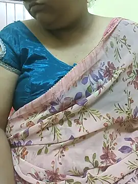 dhanshri143 online show from 9, 9, 2025