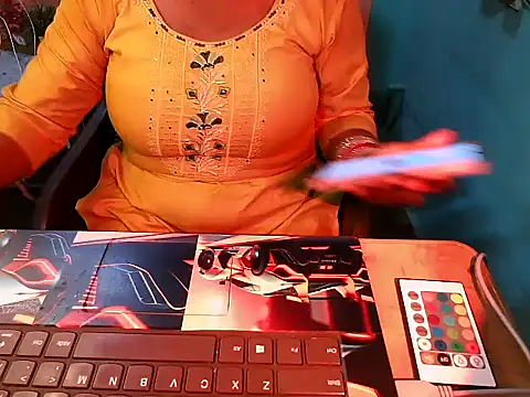 PREETI BABY online show from 4, 7, 2026
