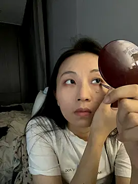 haiyan125216 online show from 8, 11, 2025