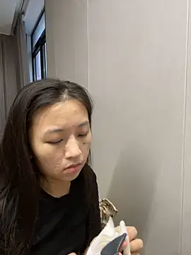 haiyan125216 online show from 18, 9, 2025