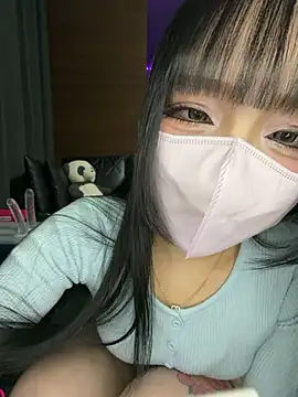 Snapshot of Nano-xxx chatting on 28, 11, 2025 Nano-xxx online show from 28, 11, 2025