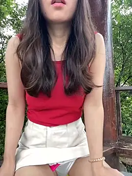 Snapshot of xinmeng-000 chatting on 1, 10, 2025 xinmeng-000 online show from 1, 10, 2025