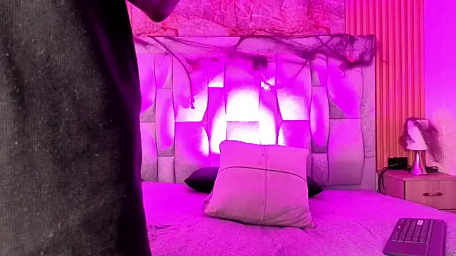 pipedark  online show from 15, 10, 2025