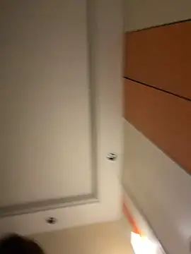 D-033 online show from 6, 11, 2025