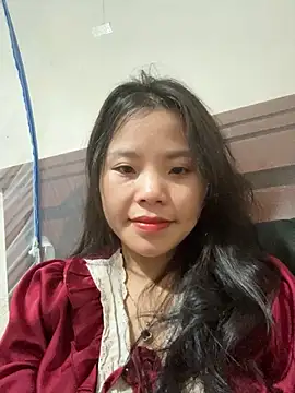 Snapshot of Bella_7777 chatting on 23, 10, 2025 Bella 7777 online show from 23, 10, 2025