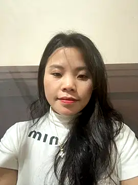 Snapshot of Bella_7777 chatting on 1, 10, 2025 Bella 7777 online show from 1, 10, 2025