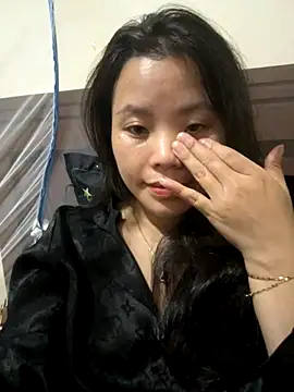 Snapshot of Bella_7777 chatting on 11, 10, 2025 Bella 7777 online show from 11, 10, 2025