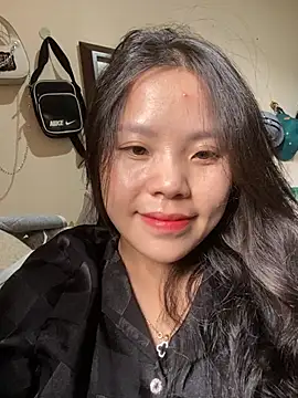 Snapshot of Bella_7777 chatting on 15, 9, 2025 Bella 7777 online show from 15, 9, 2025