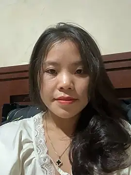 Snapshot of Bella_7777 chatting on 8, 10, 2025 Bella 7777 online show from 8, 10, 2025