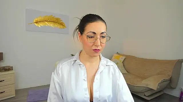 Kylie Kathy online show from 15, 4, 2026