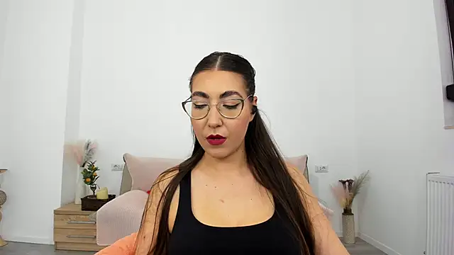 Kylie Kathy online show from 24, 9, 2025