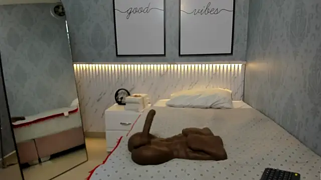 Ximenahott  online show from 23, 9, 2025