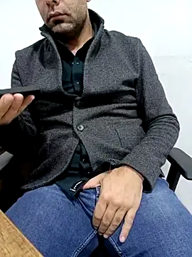Yaman 33 online show from 10, 4, 2026