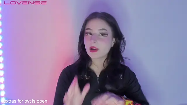 Snapshot of Murasaki_doll chatting on 9, 10, 2025 Murasaki doll online show from 9, 10, 2025