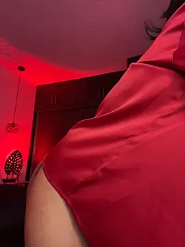 TweetiePieXXX online show from 6, 2, 2026