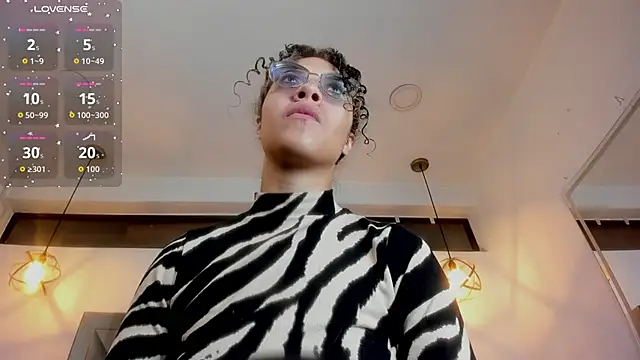 Hanna Cornee  online show from 4, 2, 2026