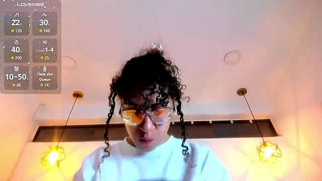 Hanna Cornee  online show from 24, 2, 2026