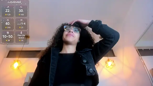 Hanna Cornee  online show from 16, 2, 2026