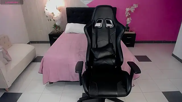 sophia brunette  online show from 1, 10, 2025