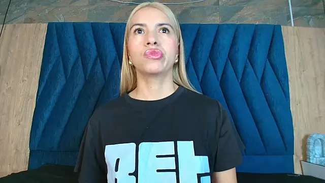 Barbiie 98 online show from 19, 9, 2025