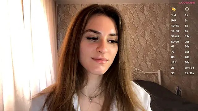 miainheat online show from 8, 10, 2025