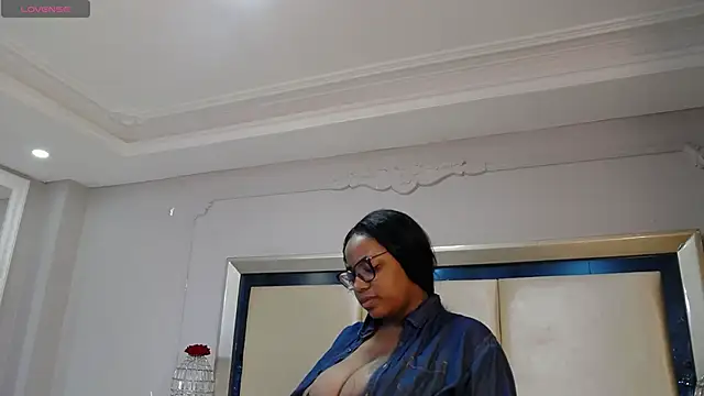 SheilaCoopers  online show from 10, 9, 2025