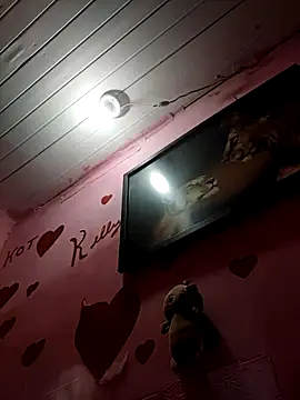 Kellye hotTs online show from 10, 4, 2026