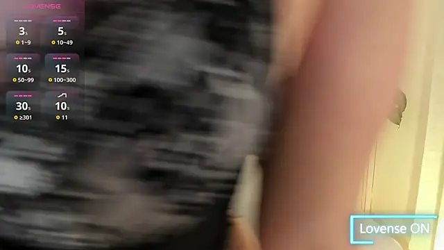 Lea Joness online show from 23, 10, 2025