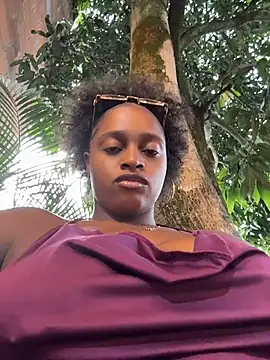Snapshot of darle_volant chatting on 18, 7, 2026 darle volant online show from 18, 7, 2026