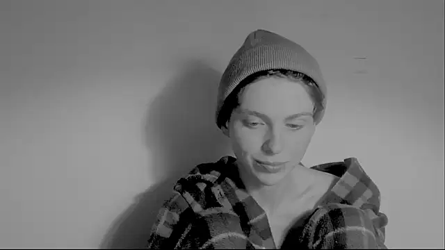 nyxofempusa online show from 2, 10, 2025