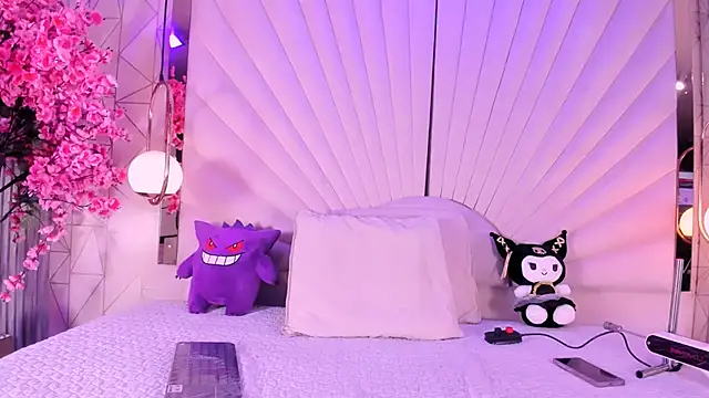 VesperVelvet online show from 19, 5, 2026