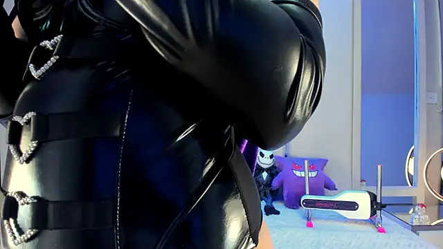 VesperVelvet online show from 14, 11, 2025