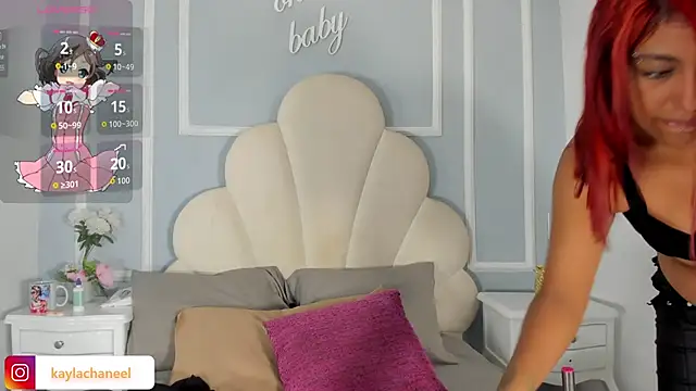 Kaylachannell online show from 3, 10, 2025