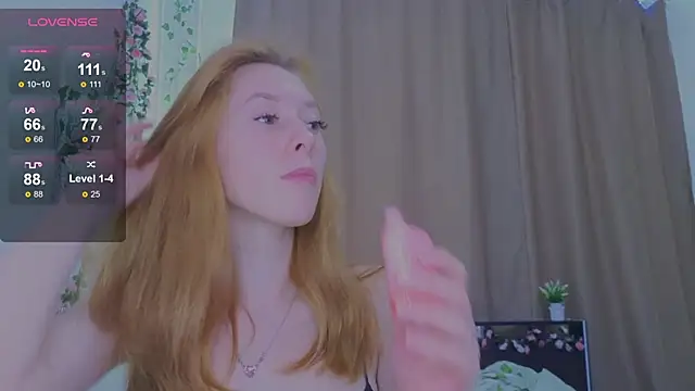 Candy Flosse online show from 28, 9, 2025