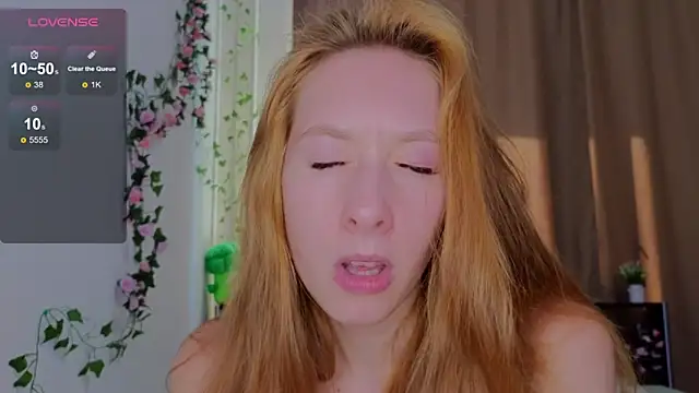 Candy Flosse online show from 30, 9, 2025