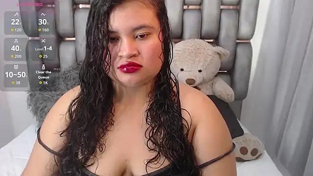 Madison Copers online show from 5, 6, 2026