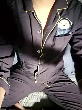 Snapshot of 111owo111 chatting on 21, 10, 2025 111owo111 online show from 21, 10, 2025