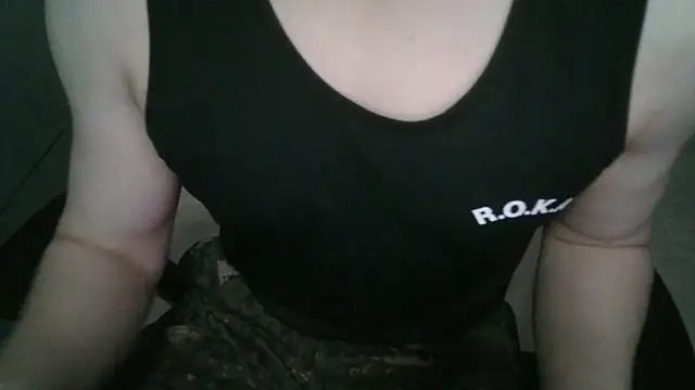 Snapshot of 111owo111 chatting on 22, 5, 2026 111owo111 online show from 22, 5, 2026