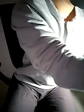 Snapshot of 111owo111 chatting on 27, 10, 2025 111owo111 online show from 27, 10, 2025