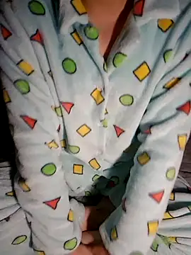 Snapshot of 111owo111 chatting on 19, 10, 2025 111owo111 online show from 19, 10, 2025