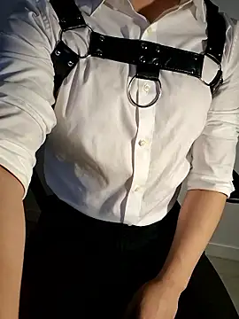 Snapshot of 111owo111 chatting on 6, 10, 2025 111owo111 online show from 6, 10, 2025