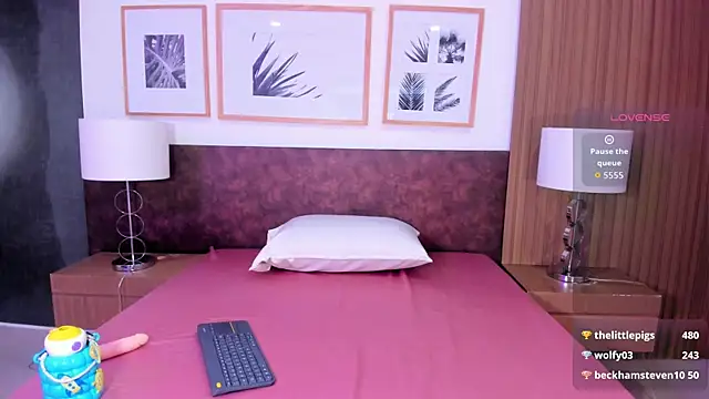 cutie katy  online show from 20, 11, 2025