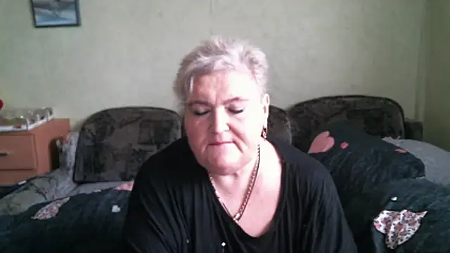 Lana555 online show from 8, 4, 2026