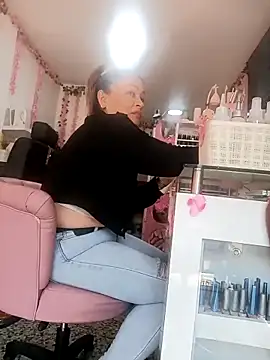 Asuna yuuky online show from 13, 3, 2026