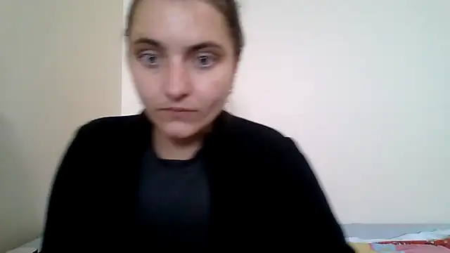 DInaraXRose online show from 13, 9, 2025