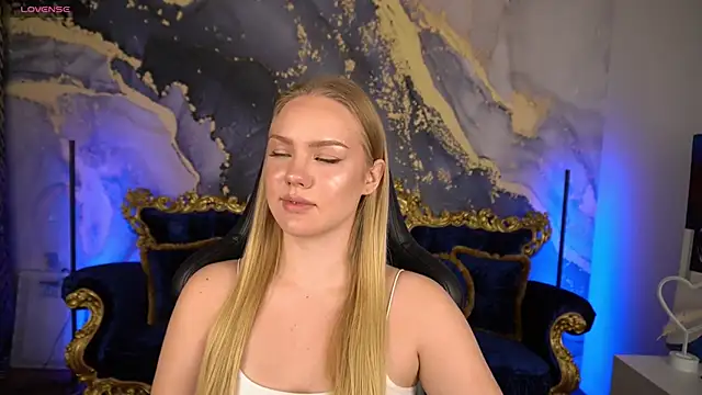 CelesteNoir online show from 4, 11, 2025