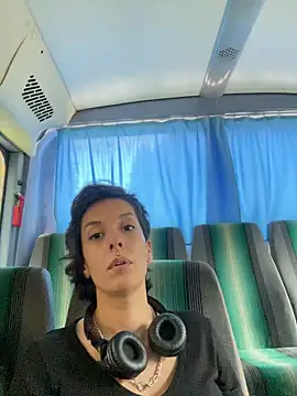 Piggiteablacktea online show from 23, 10, 2025