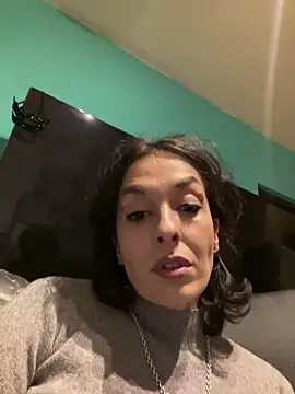 Piggiteablacktea online show from 27, 3, 2026