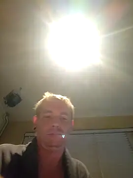 piercingpik online show from 22, 9, 2025